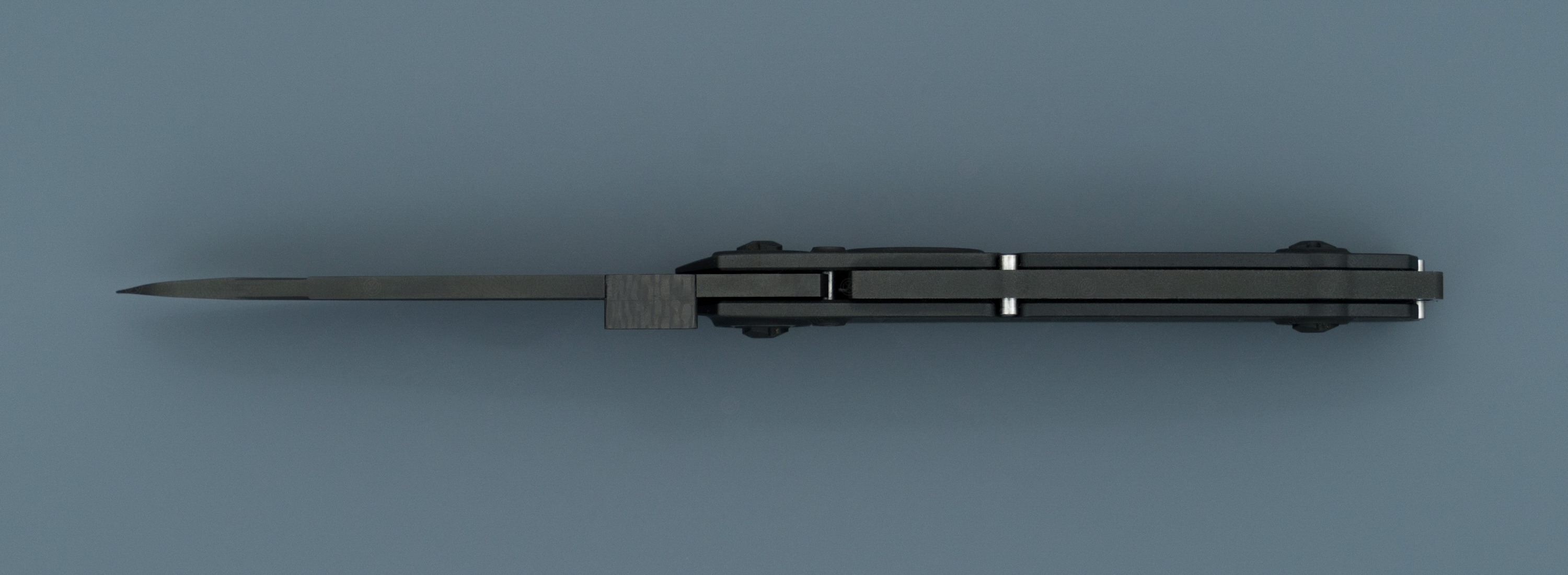 The knife Tachycardia SiL Manufactory_3