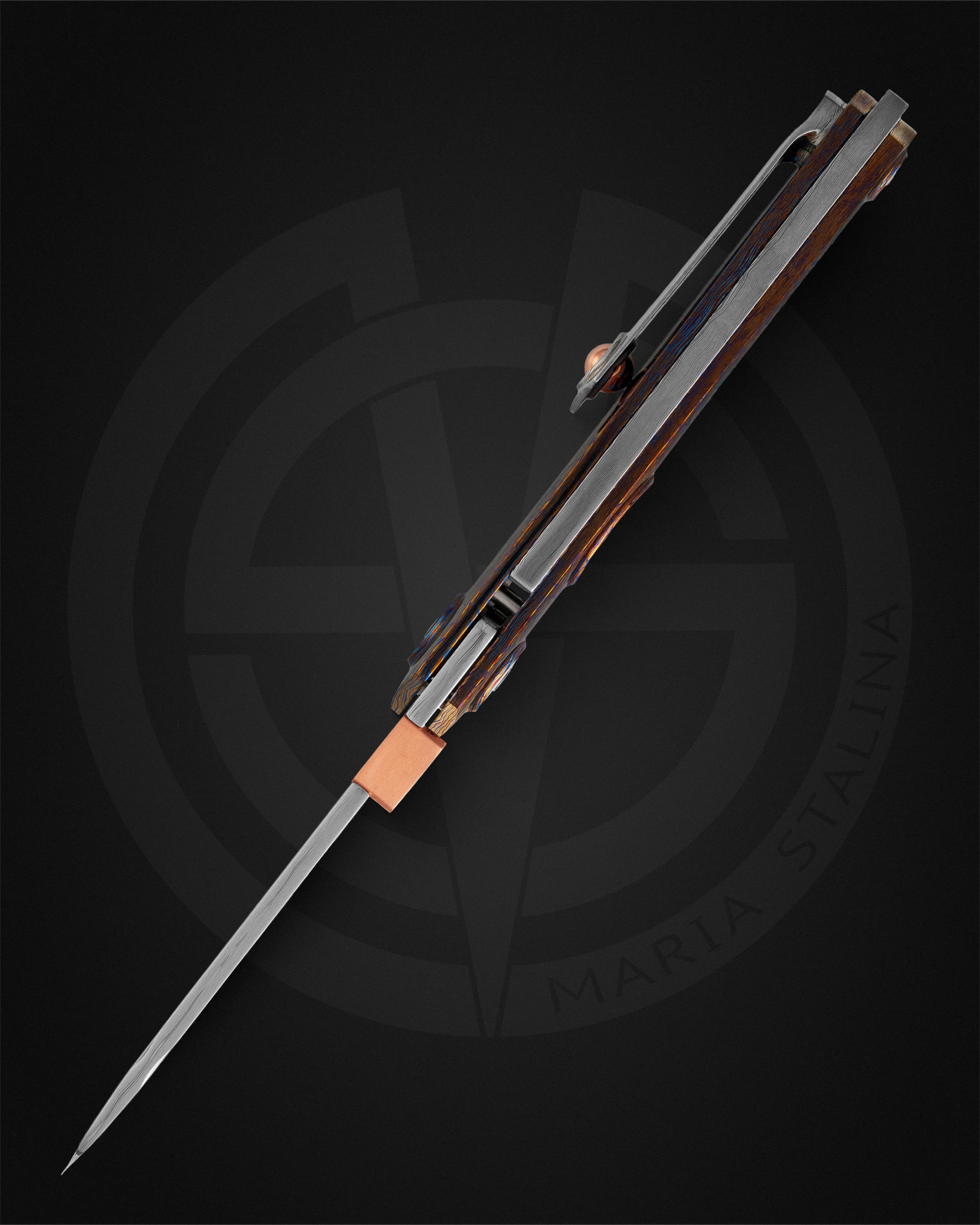 Tachycardia Mandarin — открытый нож, вид сверху. Клинок из RWL Damasteel и рукоять из тимаскуса.