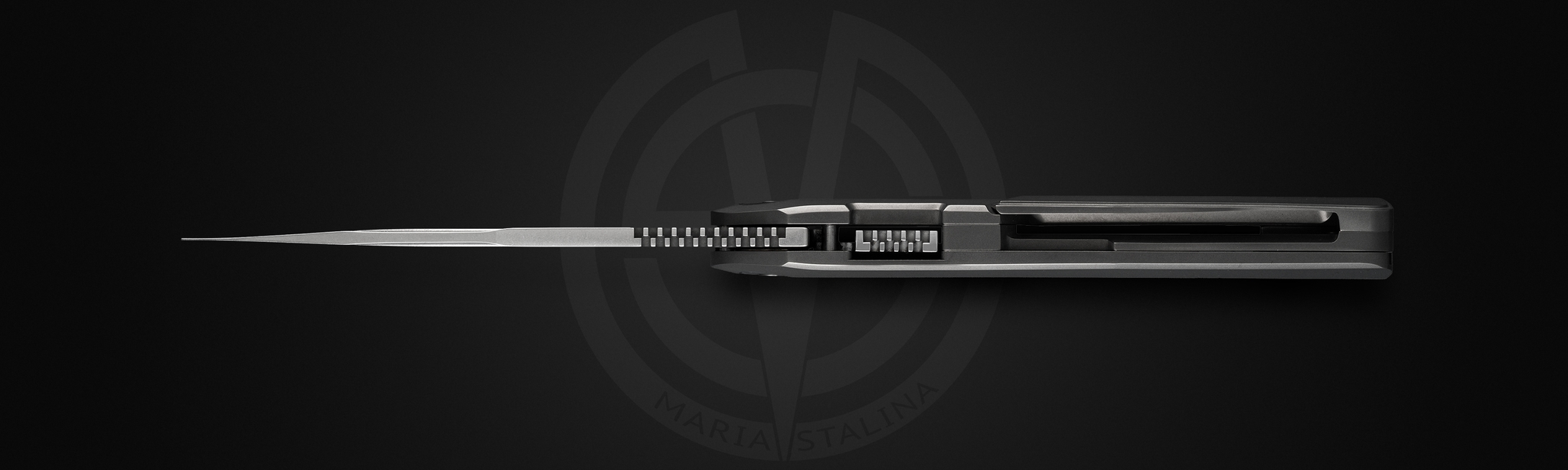 Pocket Hero Nudist knife open, top view, blade thickness and geometry
