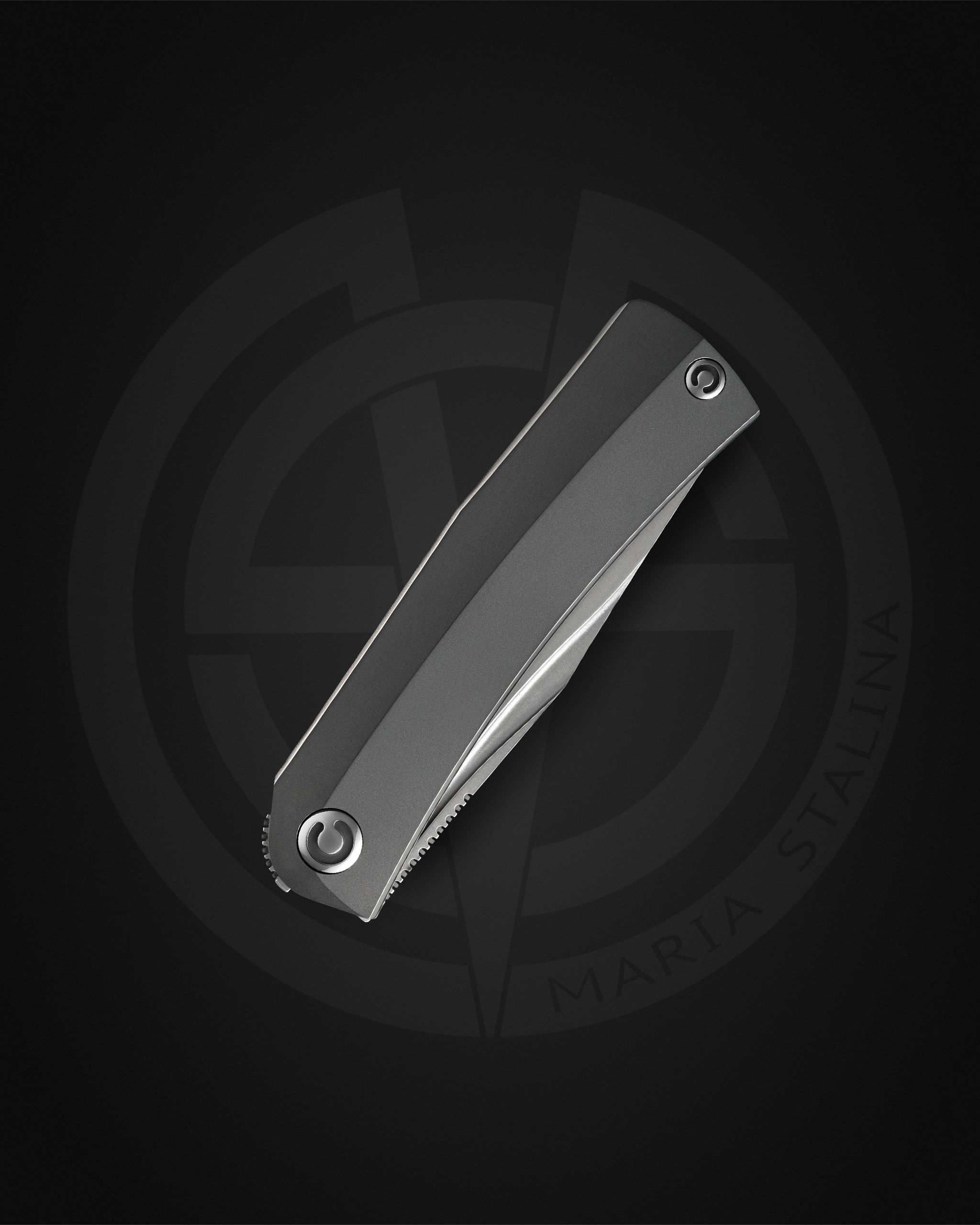Pocket Hero Nudist knife closed, front view, compact EDC knife