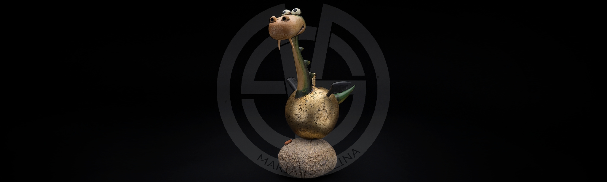 Golden apple
