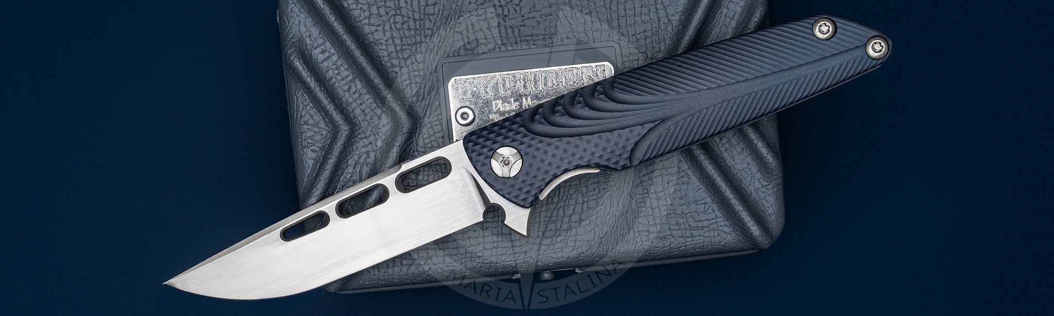 Brian Nadeau нож Typhoon Dark Blue_6