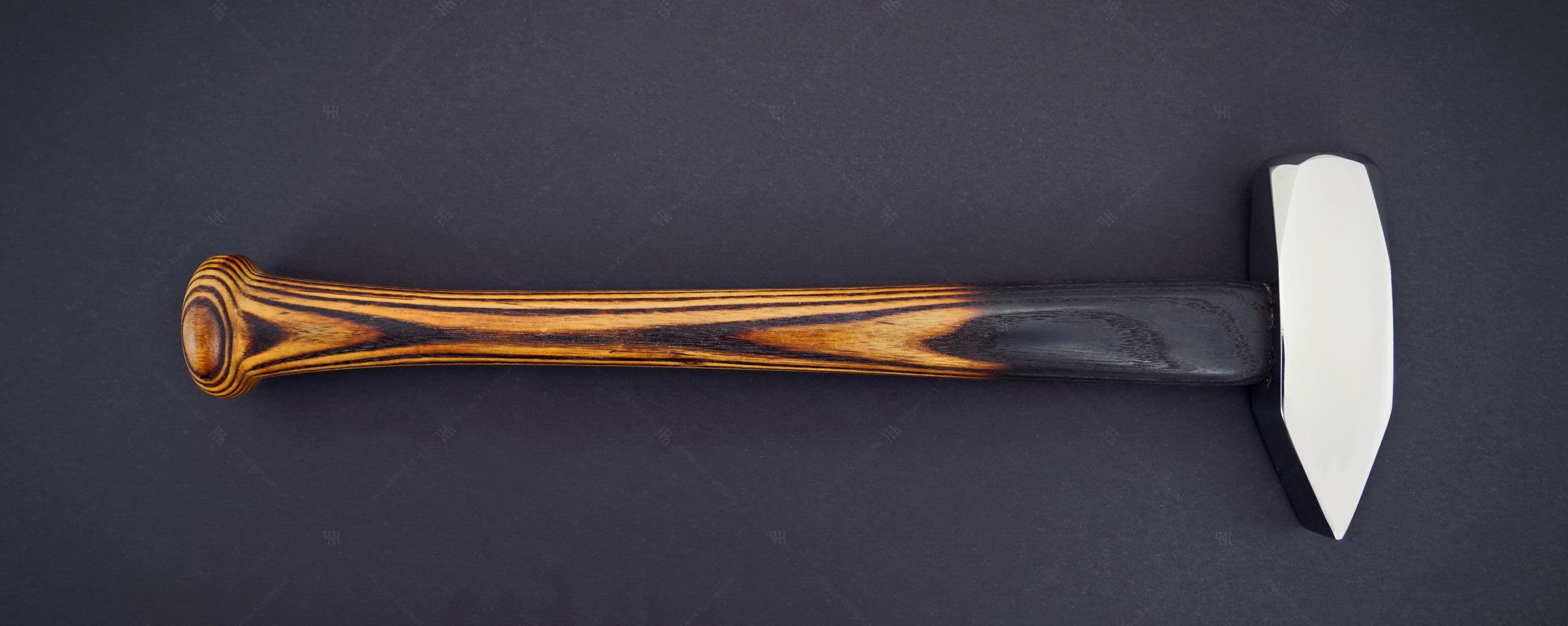 Heavy one-handed hammer_2