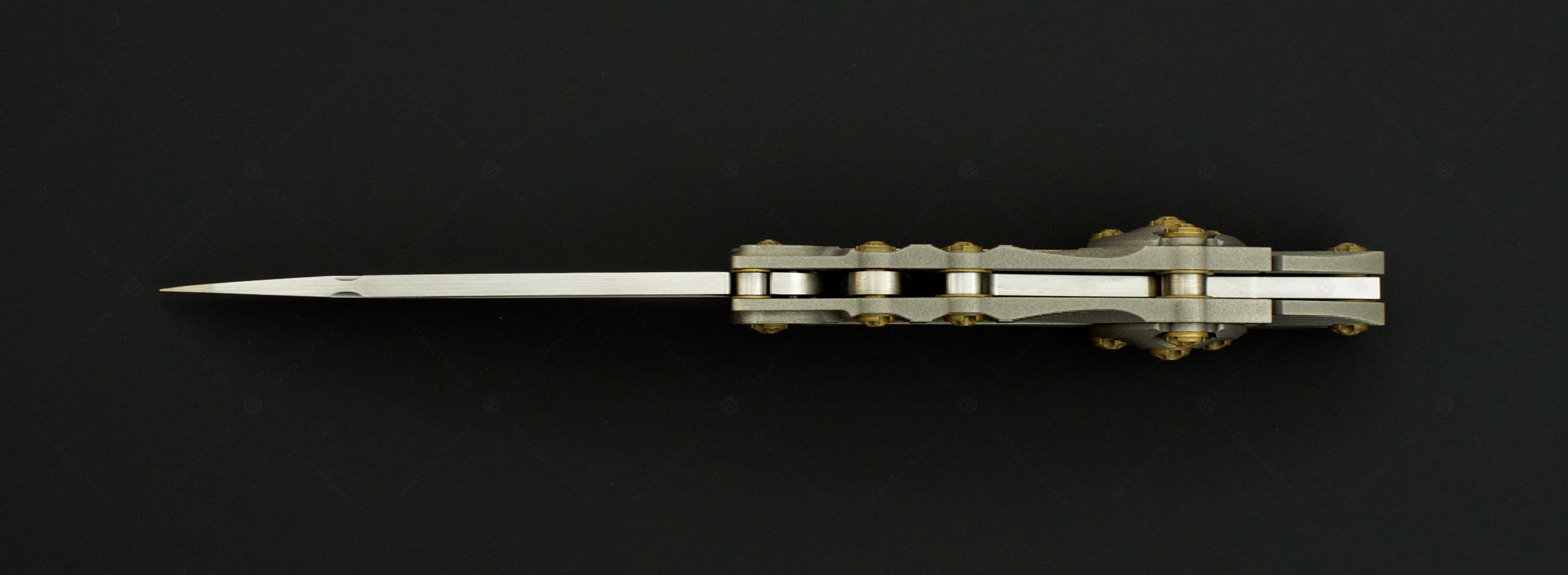 Nikolai Lomachenkov Knives Technopatolog_2