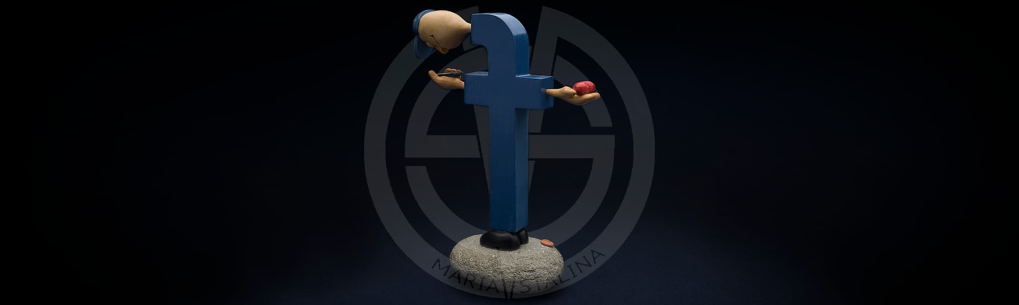 Facebook статуэтка_2