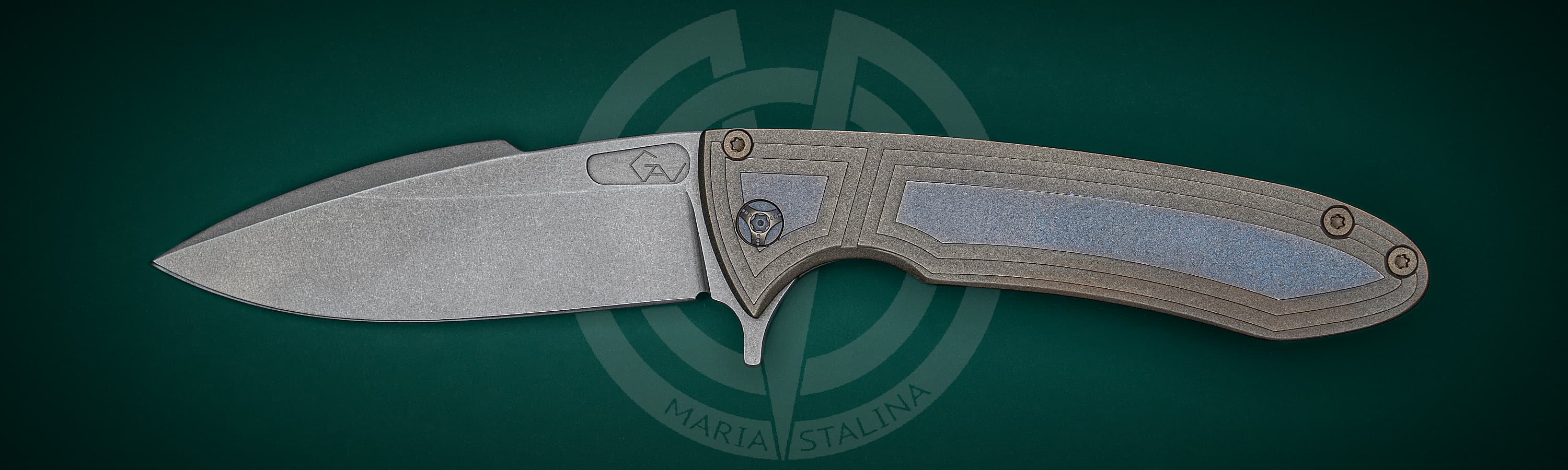 Ferrum Forge & Mike Gavik нож