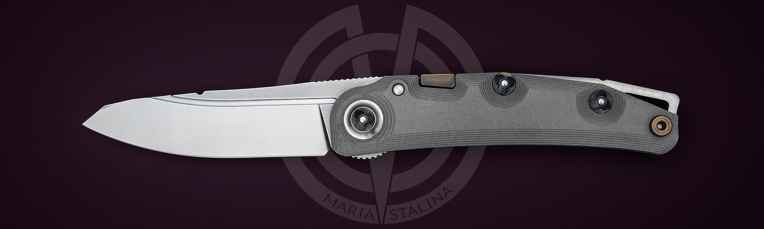The Knife #8 SiL Manufactory