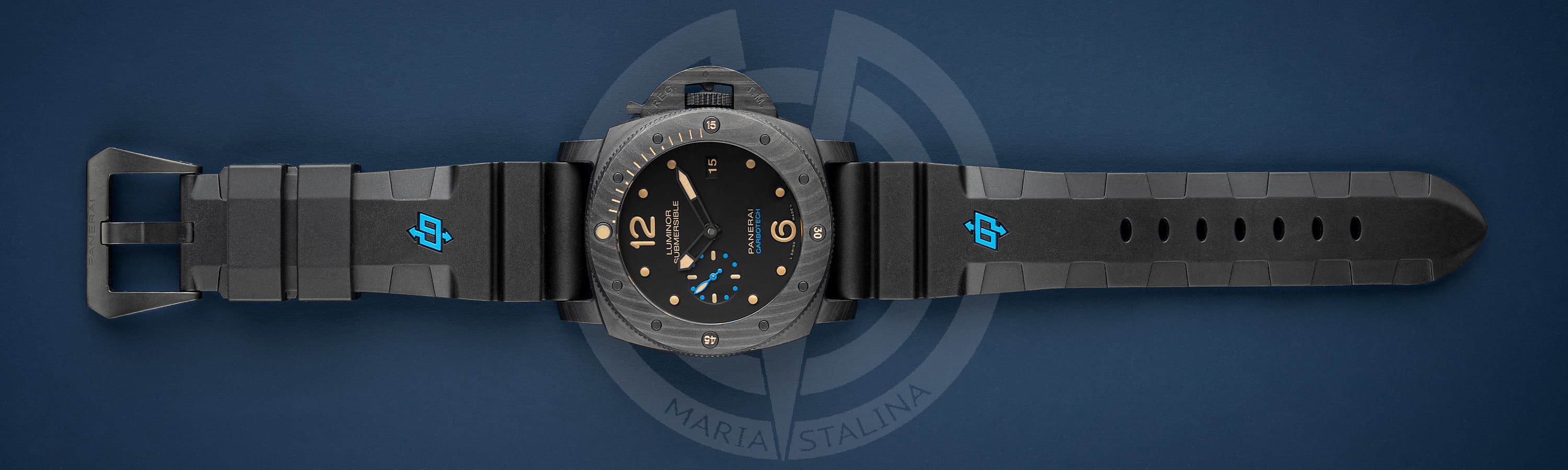 Panerai часы Submersible Carbotech™_1