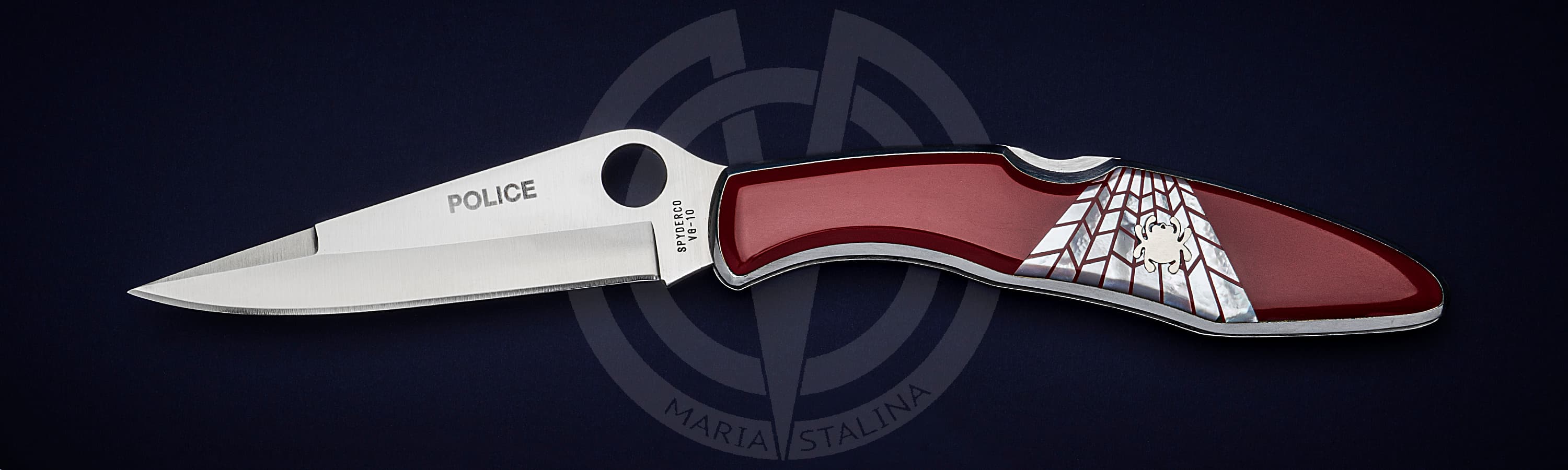 Spyderco нож Police Red