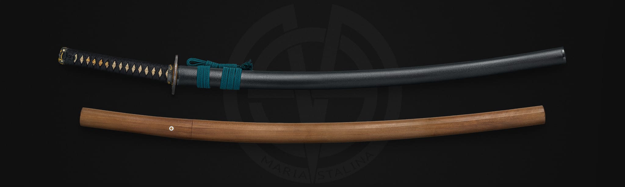 Katana with shirasaya storage mount