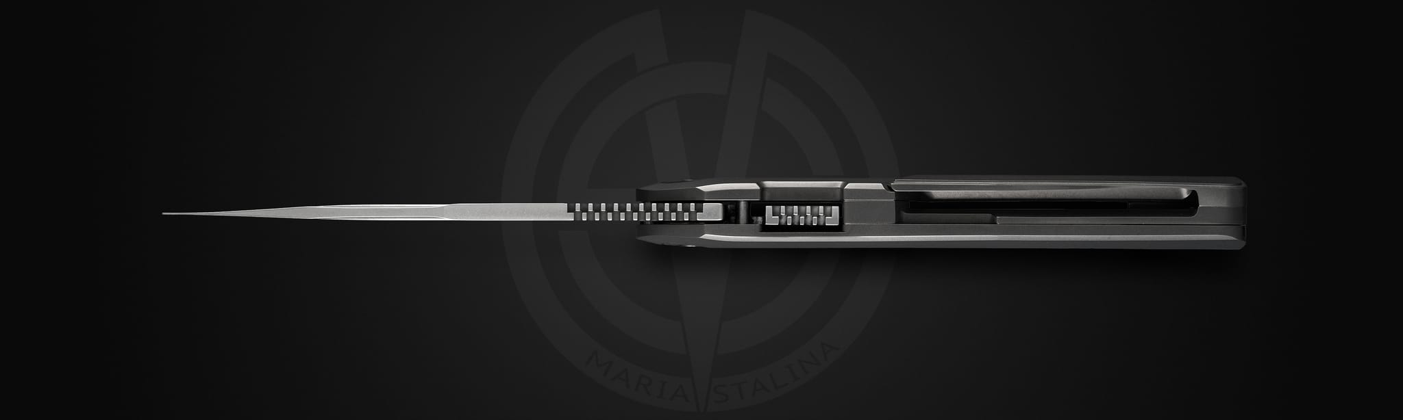 Pocket Hero Nudist knife open, top view, blade thickness and geometry