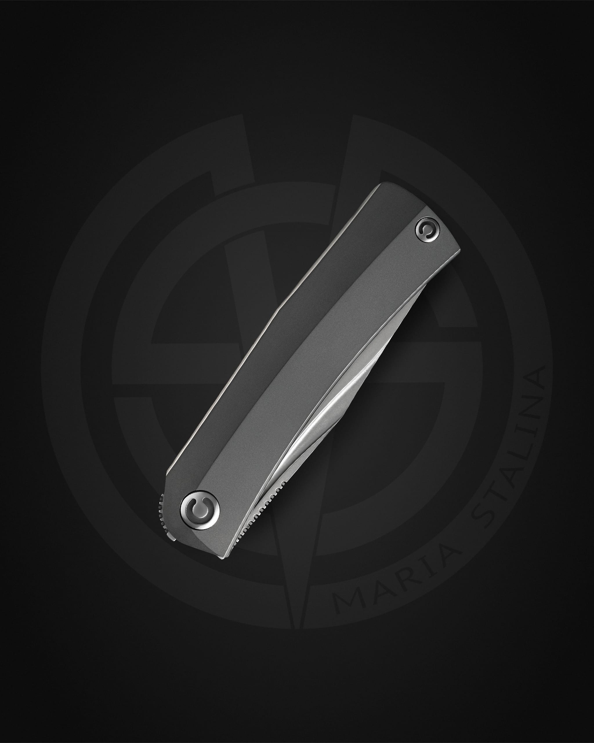 Pocket Hero Nudist knife closed, front view, compact EDC knife