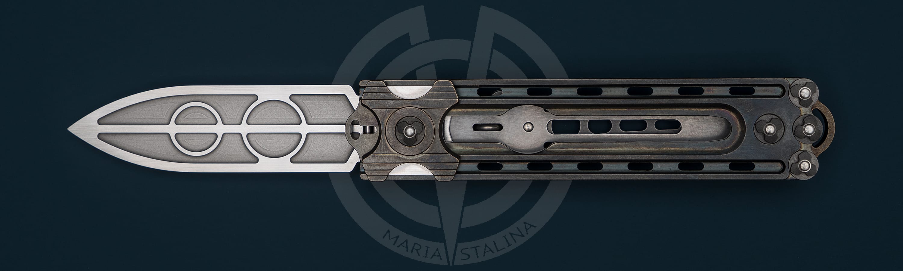 The knife Cyrax 3/3 SiL Manufactory