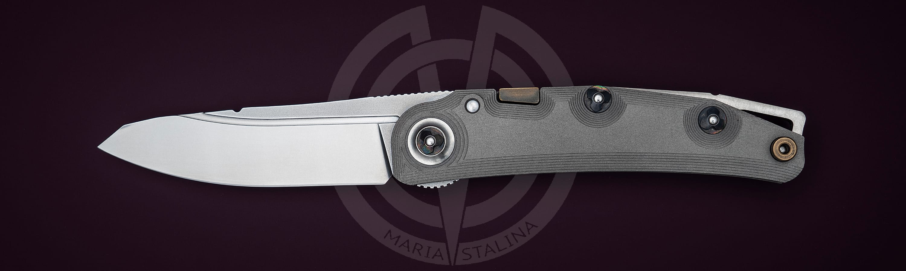 The Knife #8 SiL Manufactory