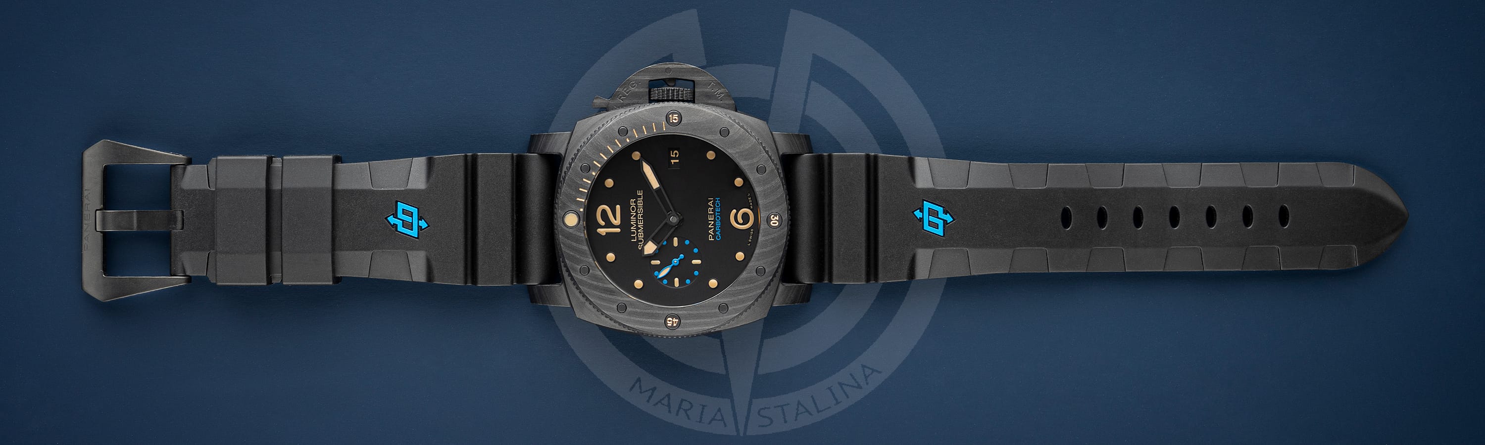 Panerai часы Submersible Carbotech™_1
