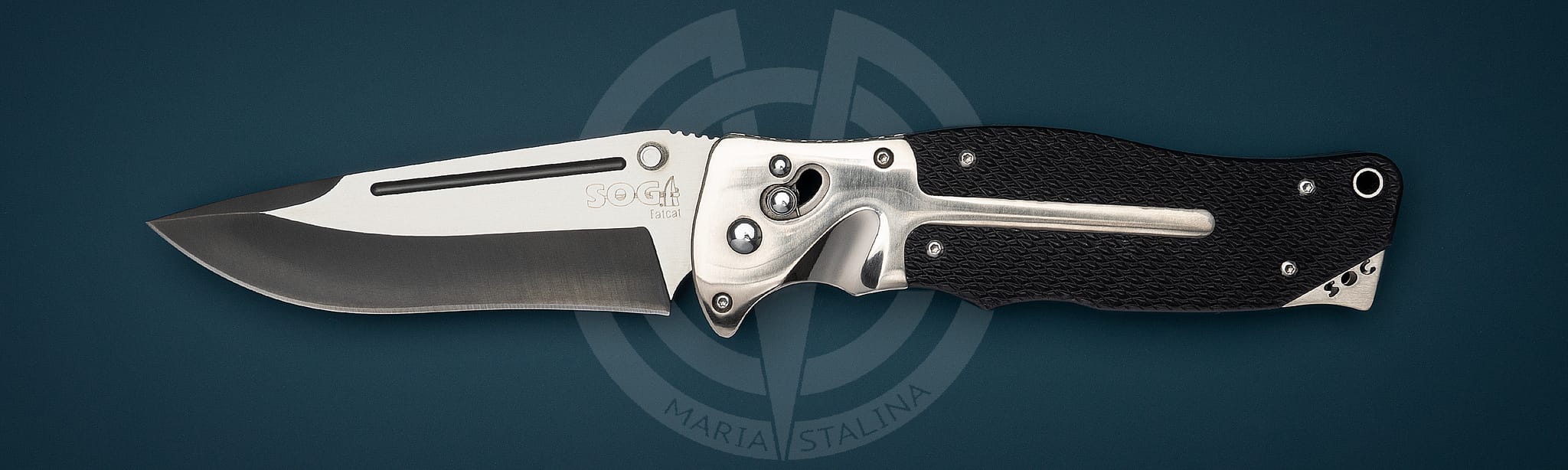 This item is not a cold steel weapon. <br>Comes with: box, sheath. SOG Knives Fatcat