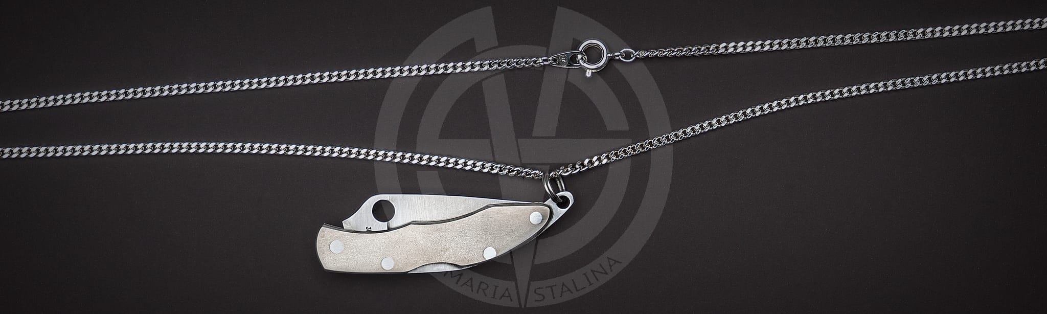 Spyderco Mini Police necklace_3