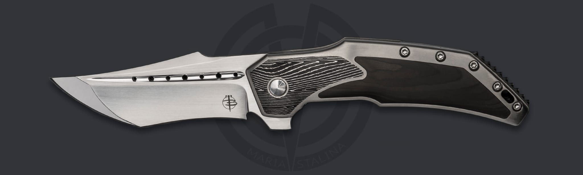 <p>This item is not a cold steel weapon.<br />
Comes with: fabric case, certificate.</p> Begg Knives Astio Damascus Bolster