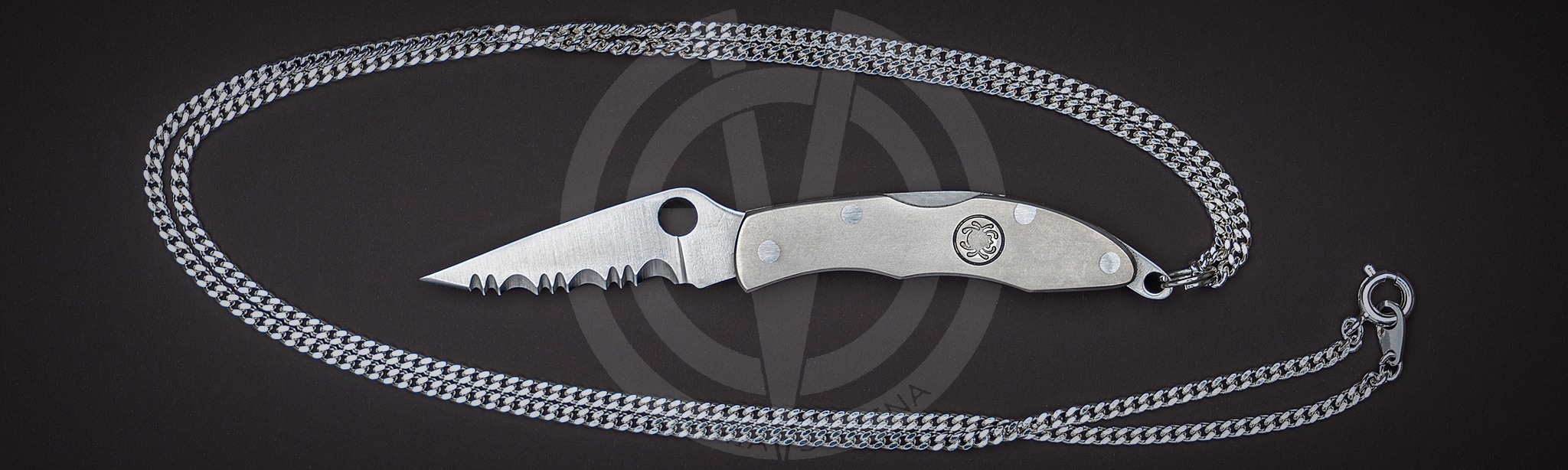 Spyderco Mini Police necklace_1 Spyderco Mini Police necklace_1
