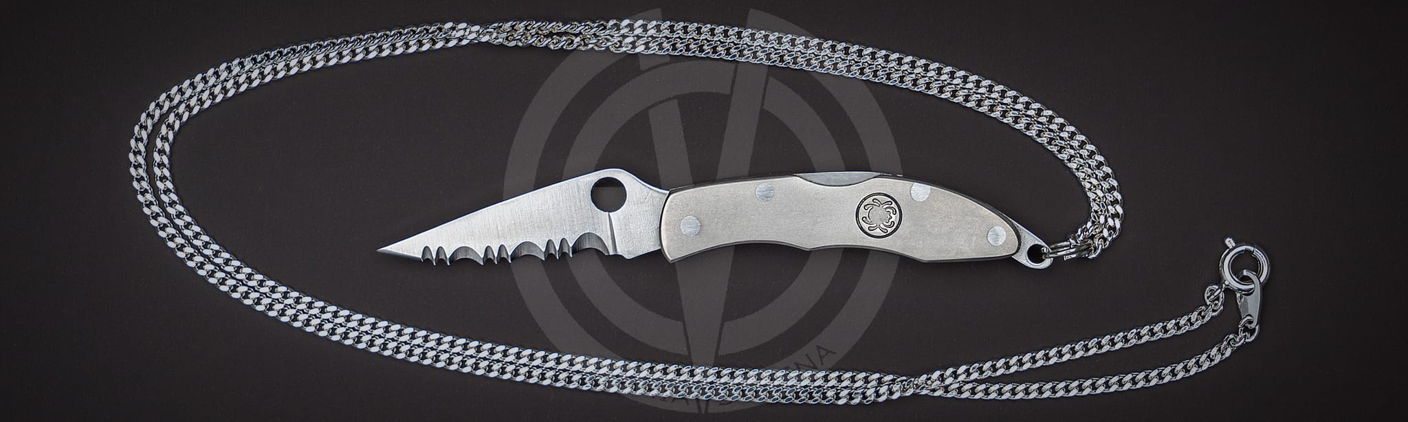 Spyderco Mini Police necklace_1 Spyderco Mini Police necklace_1