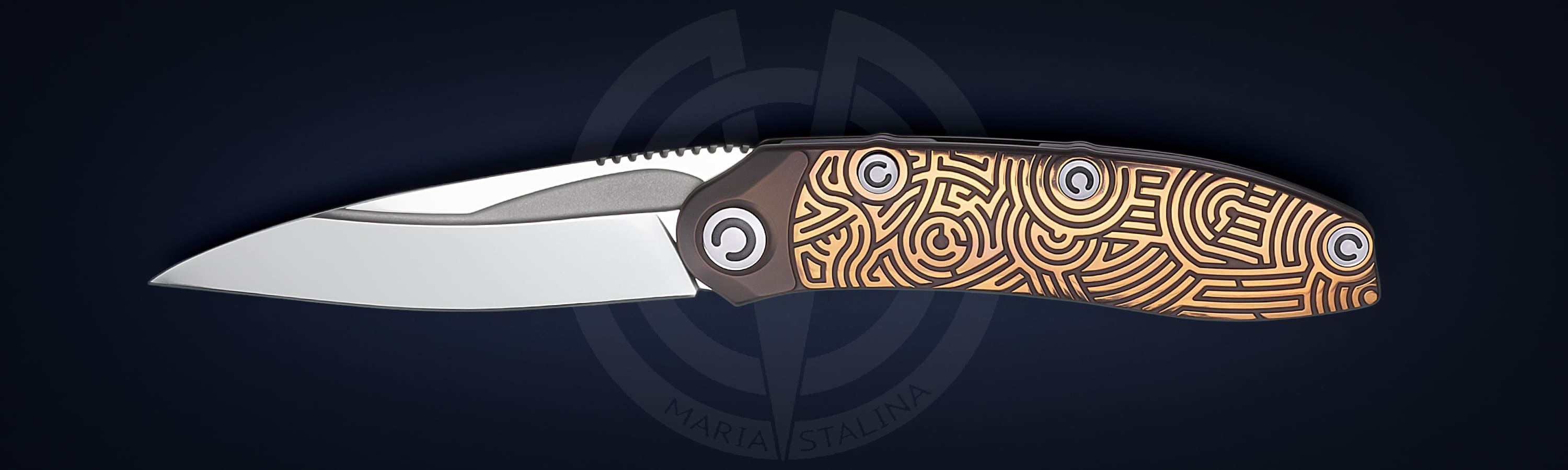 <p>This item is not a cold weapon.<br />
Comes with: box, certificate, microfiber.</p> The knife Technoshaman 2.0. Slim (Gold) 7/10 SiL Manufactory