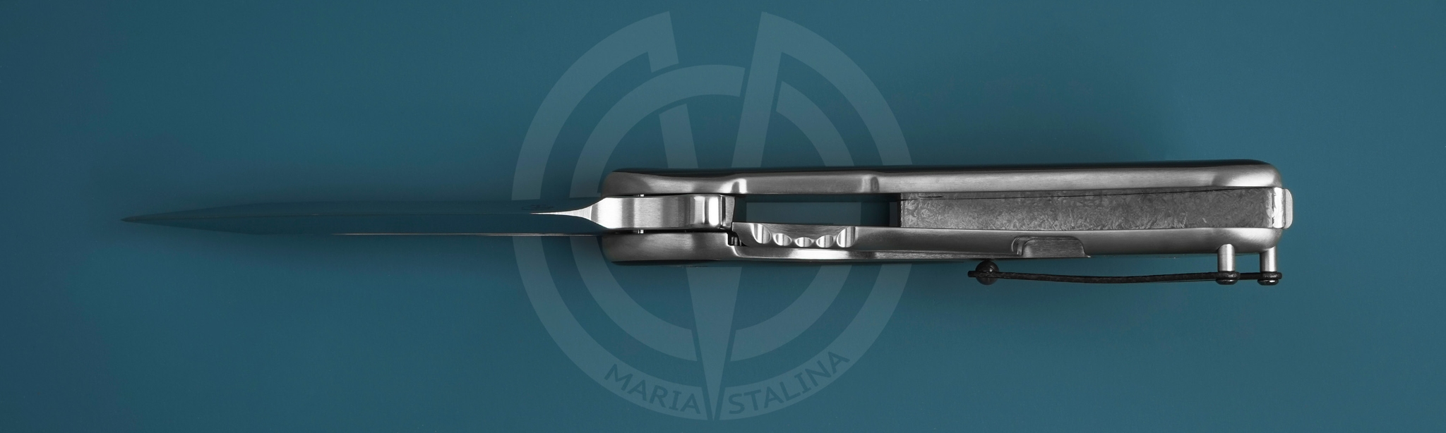 Begg Knives Beggatti Herringbone Carbon Fiber_2 Begg Knives Beggatti Herringbone Carbon Fiber_2