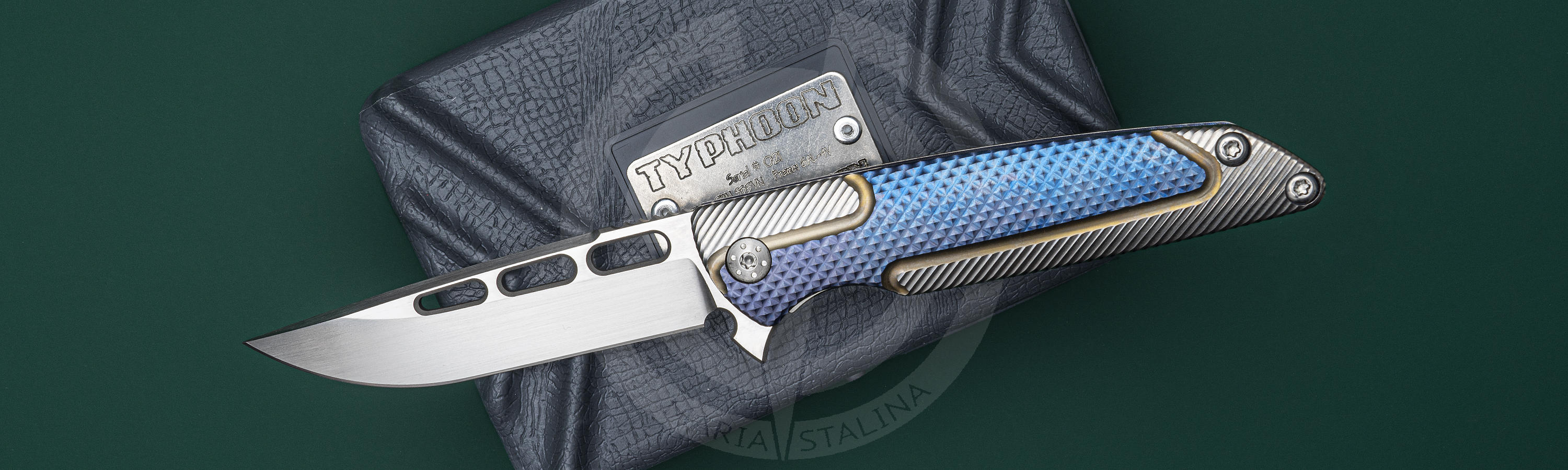 Кастомный нож ручной работы Typhoon Blue