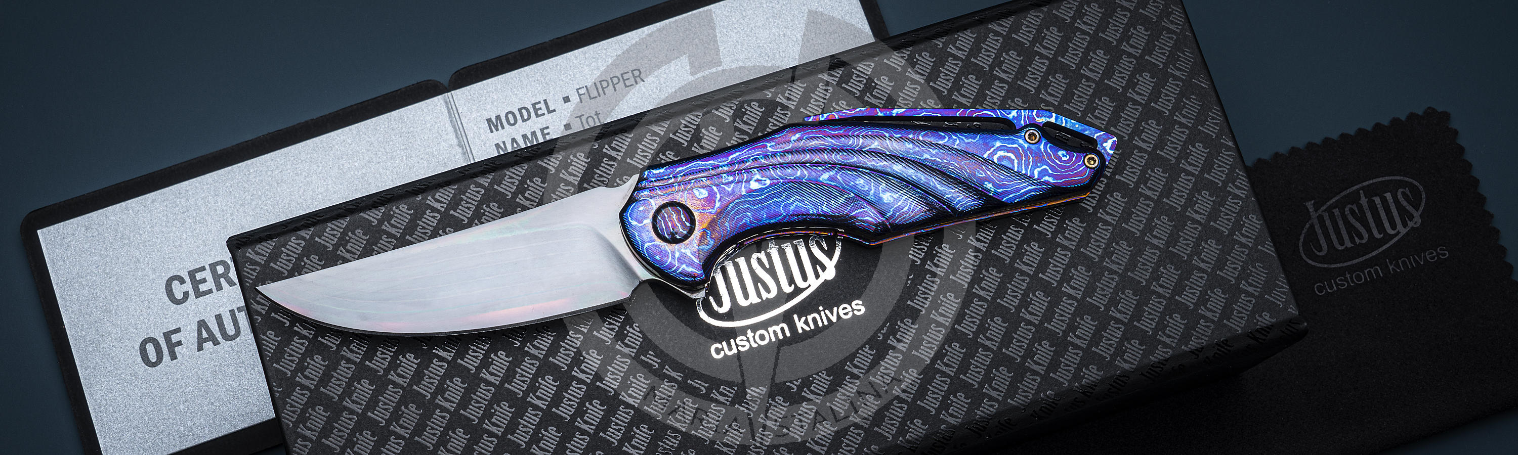 Collectible flipper Flipper Tot by Justus Knives