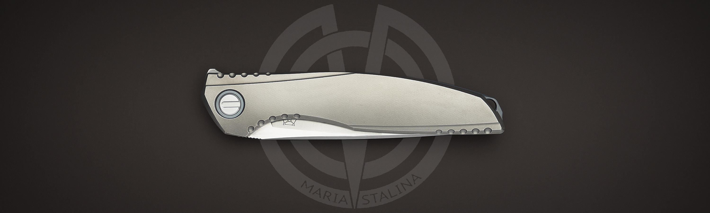 Titanium handle of 110 Kickstop knife