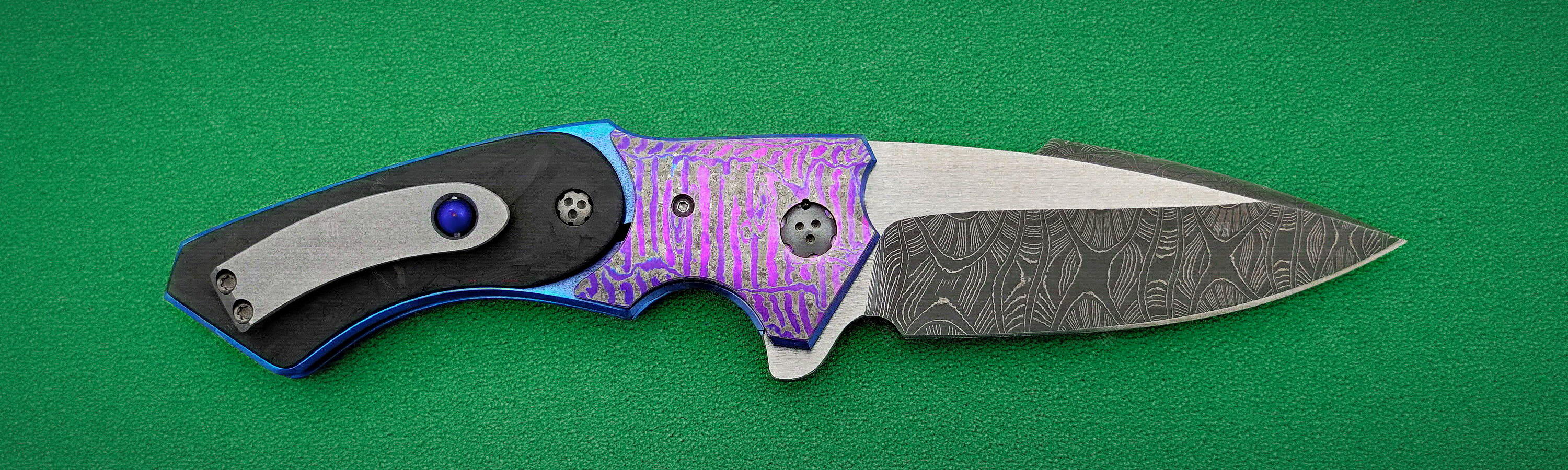 Damascus Blade