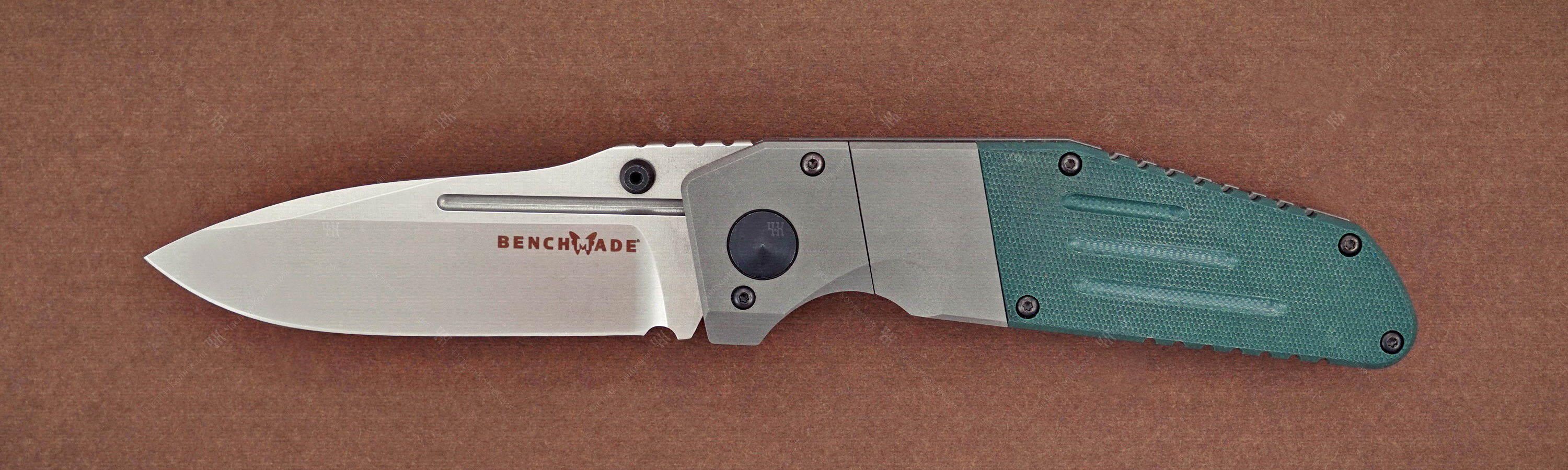 Benchmade 7505-132 Gold class