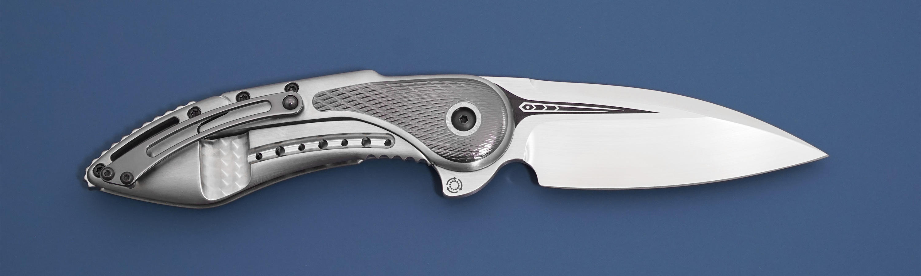 CTS 204P blade